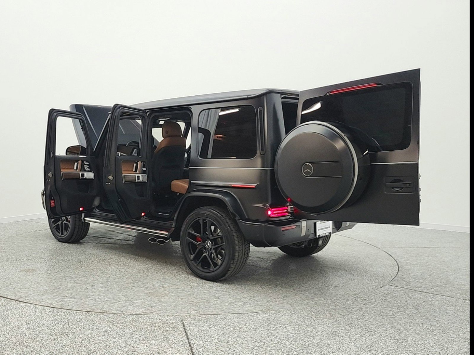 Certified 2025 Mercedes-Benz G 63 AMG 4MATIC image 35
