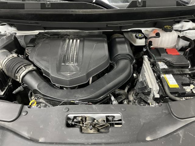 Used 2024 Chevrolet Traverse LT w/ Midnight/Sport Edition image 41