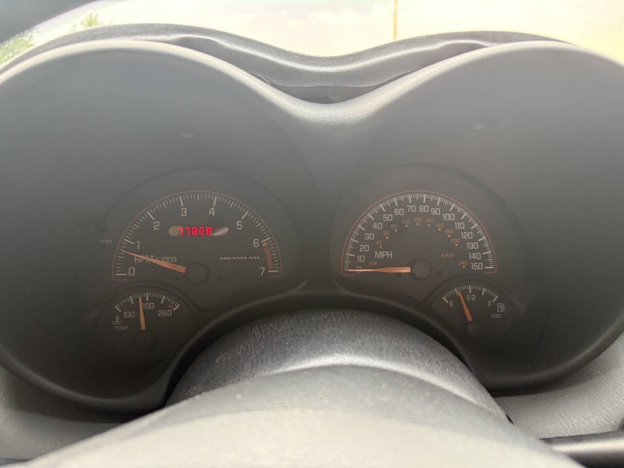 Used 2004 Pontiac Grand Am GT FWD image 10