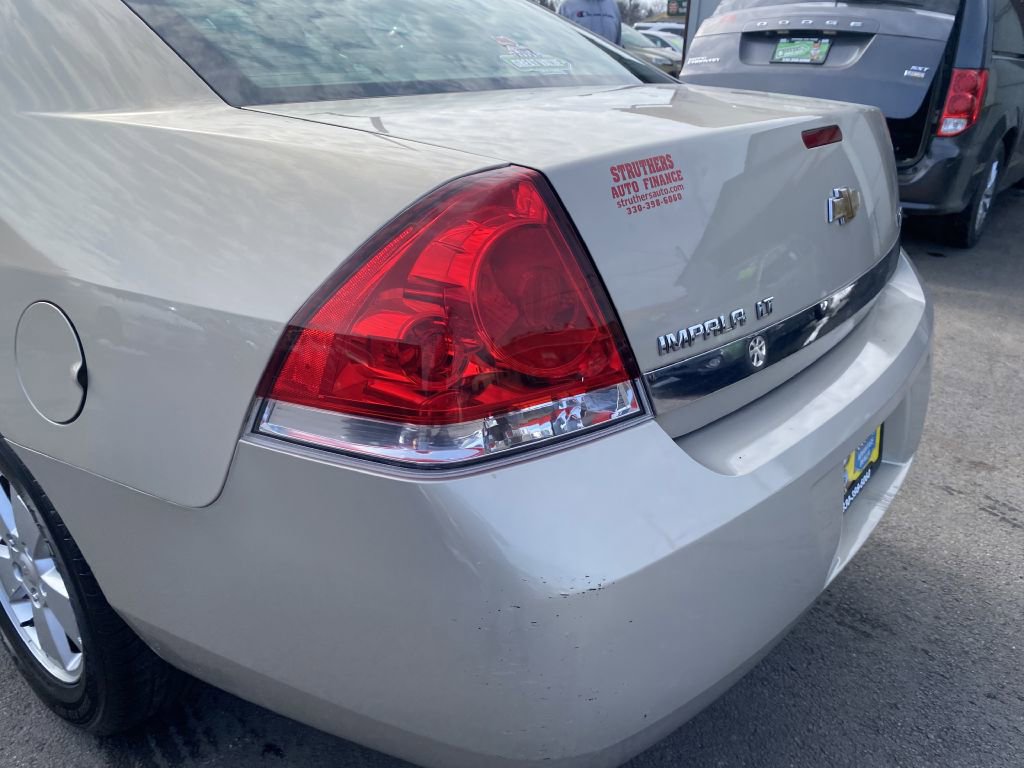 Used 2010 Chevrolet Impala LT w/ Convenience Package image 25
