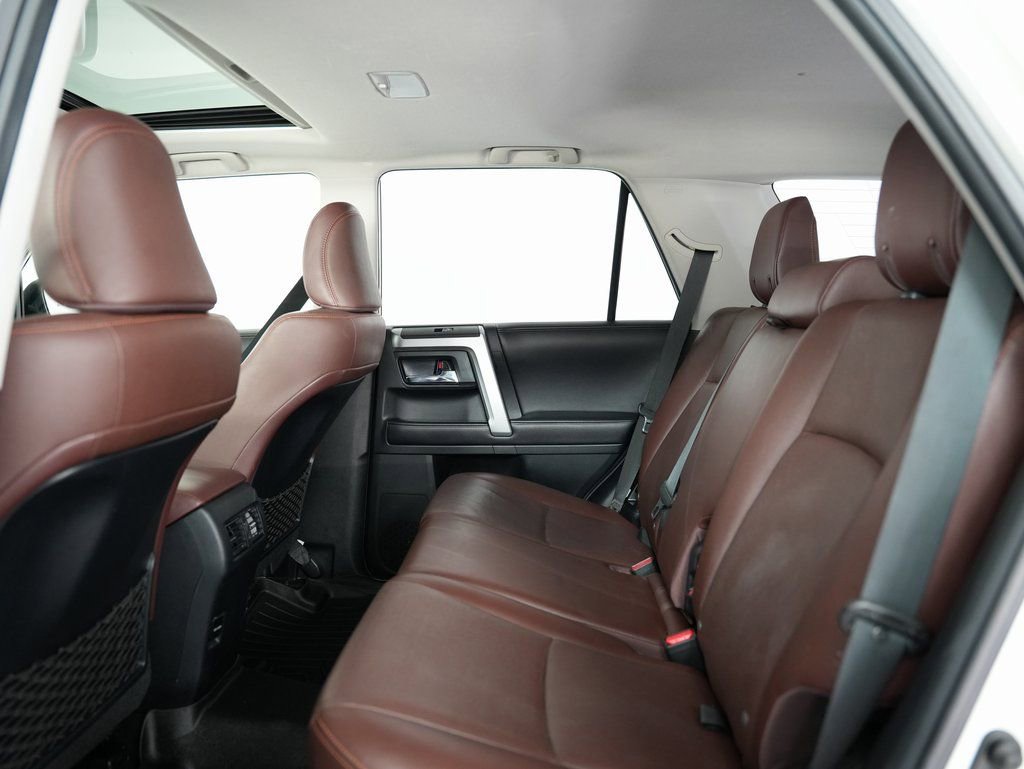 Used 2018 Toyota 4Runner Limited image 41