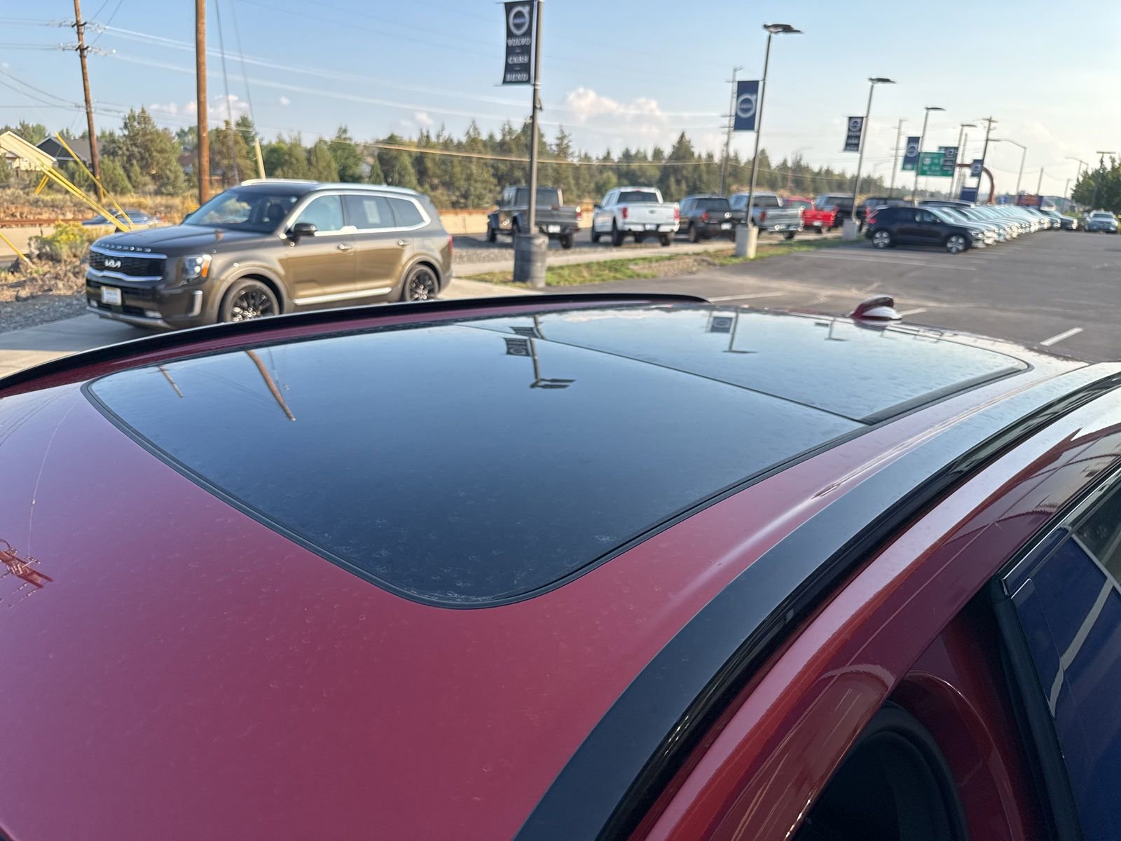 Certified 2025 Volvo XC60 B5 Core w/ Protection Package Premier image 28