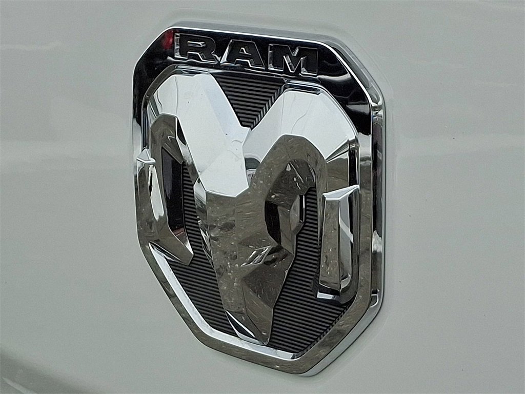 Used 2019 RAM 1500 Big Horn image 31