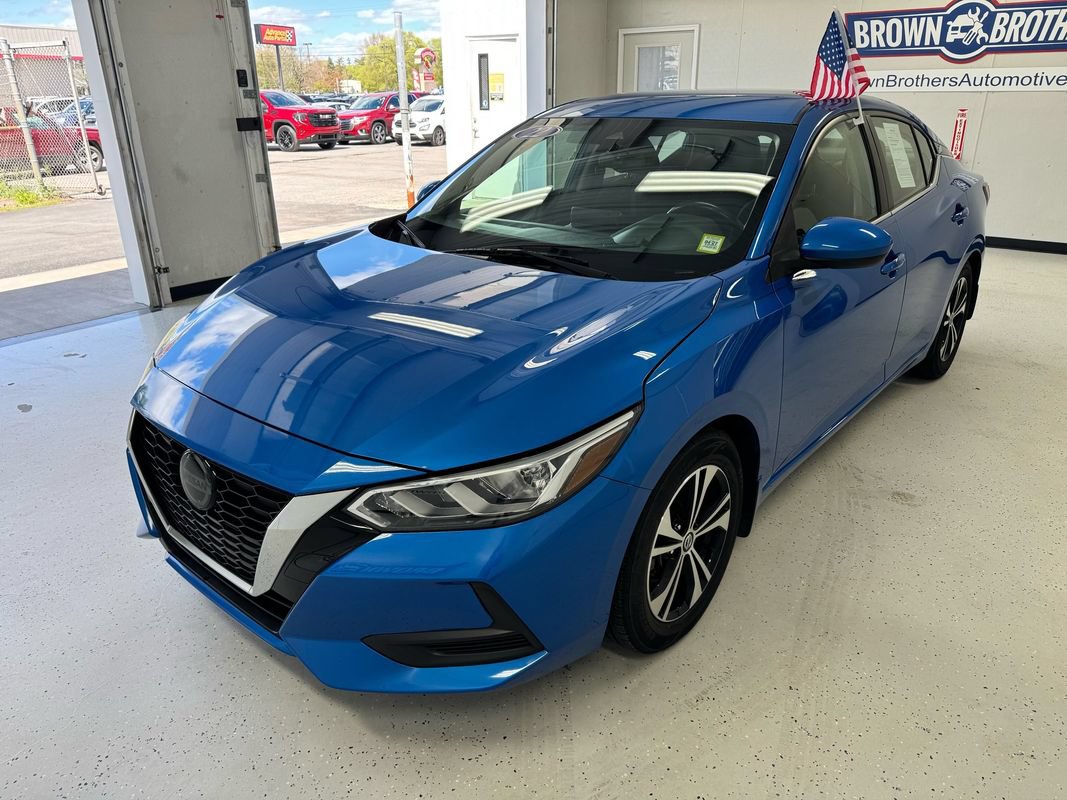 Used 2022 Nissan Sentra SV FWD image 2