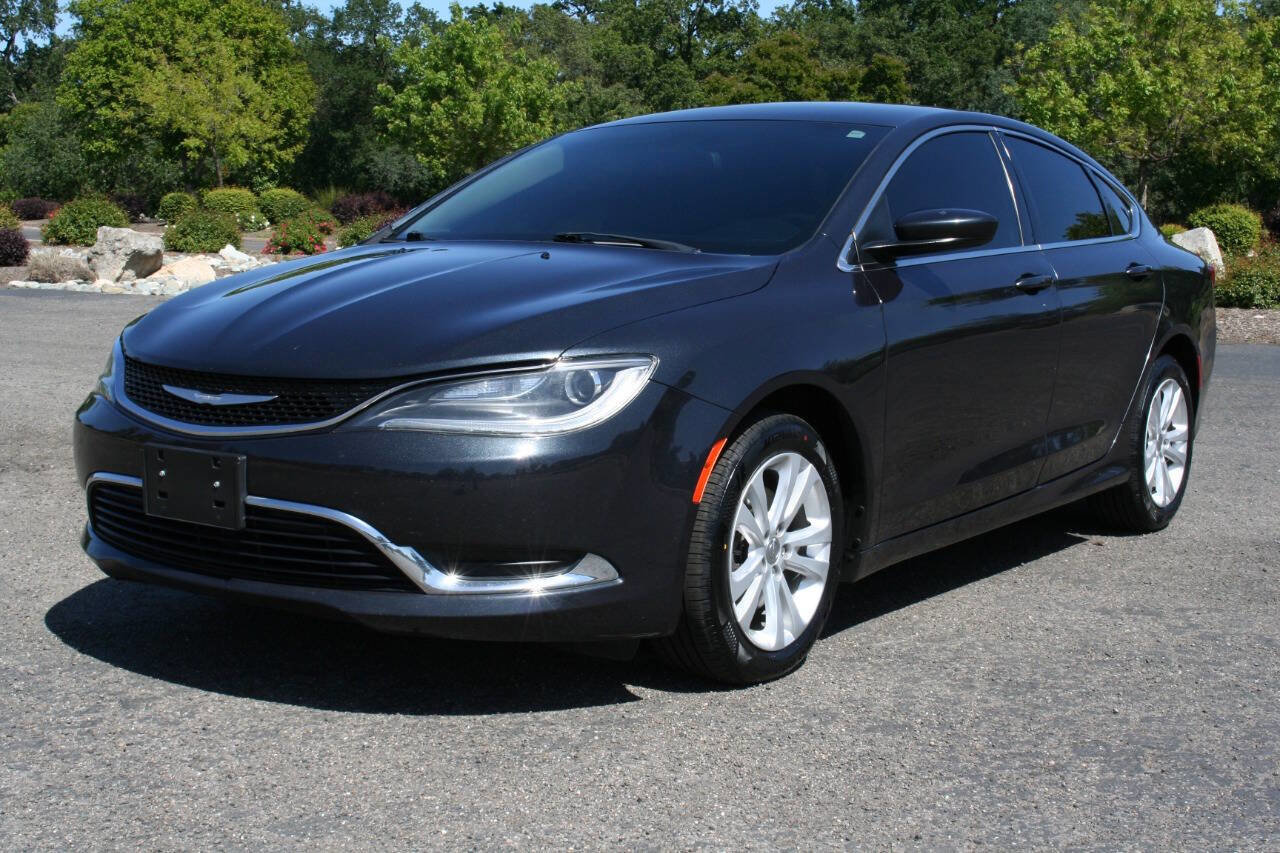Used 2016 Chrysler 200 Limited Platinum image 9