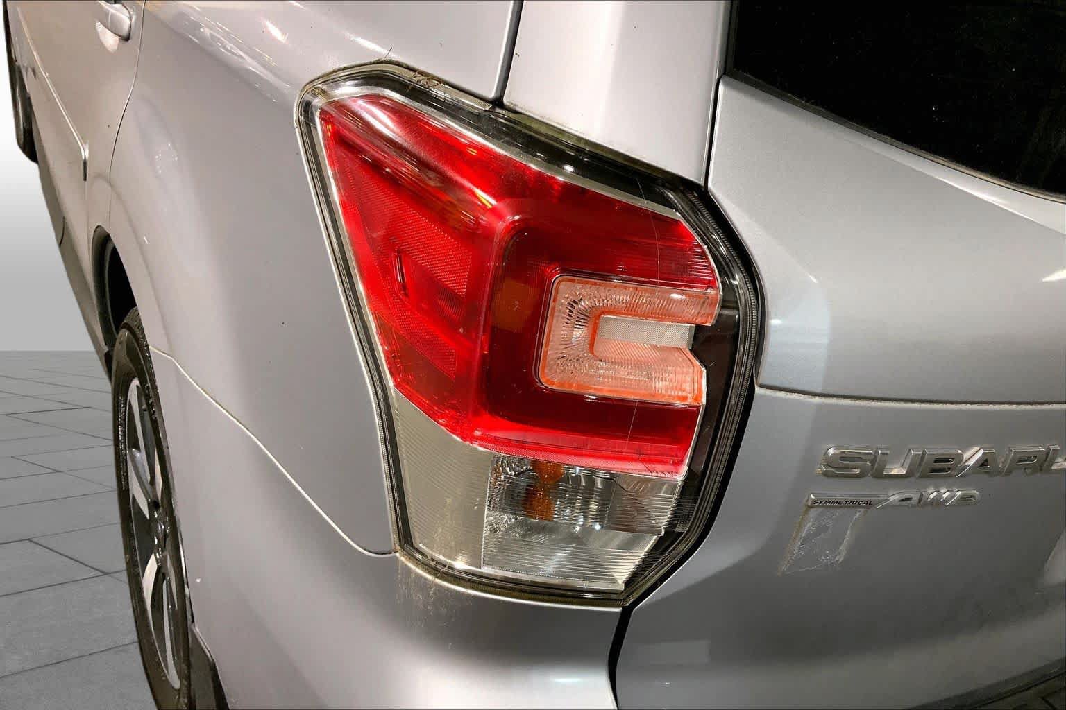 Used 2018 Subaru Forester 2.5i Premium AWD/4WD image 29