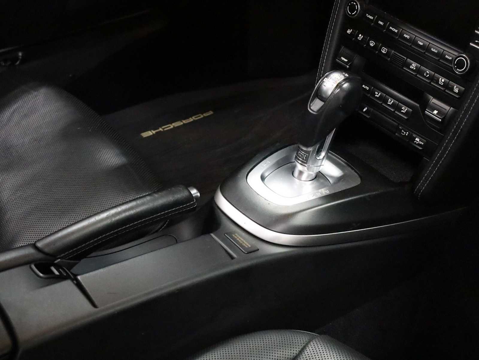 Used 2012 Porsche 911 Carrera 4S AWD/4WD image 20