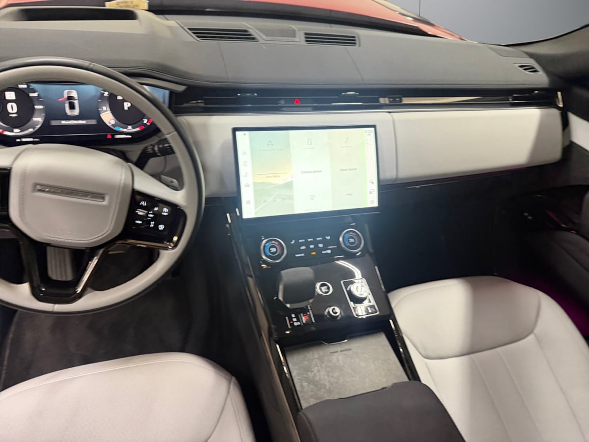 Used 2023 Land Rover Range Rover Sport First Edition AWD/4WD image 12