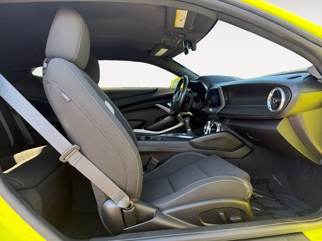 Used 2020 Chevrolet Camaro LT w/ Technology Package RWD image 24