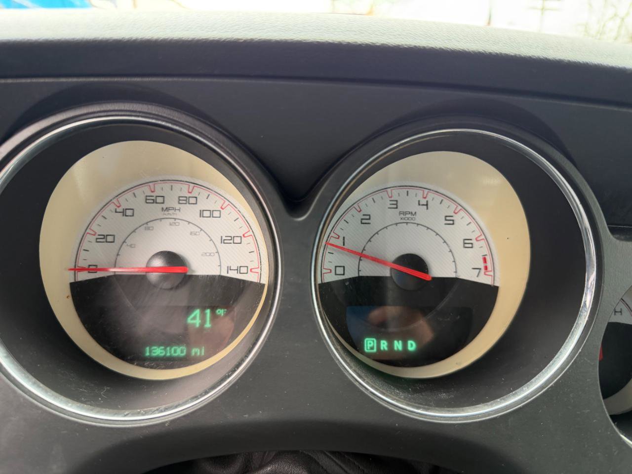 Used 2014 Dodge Challenger SXT image 33