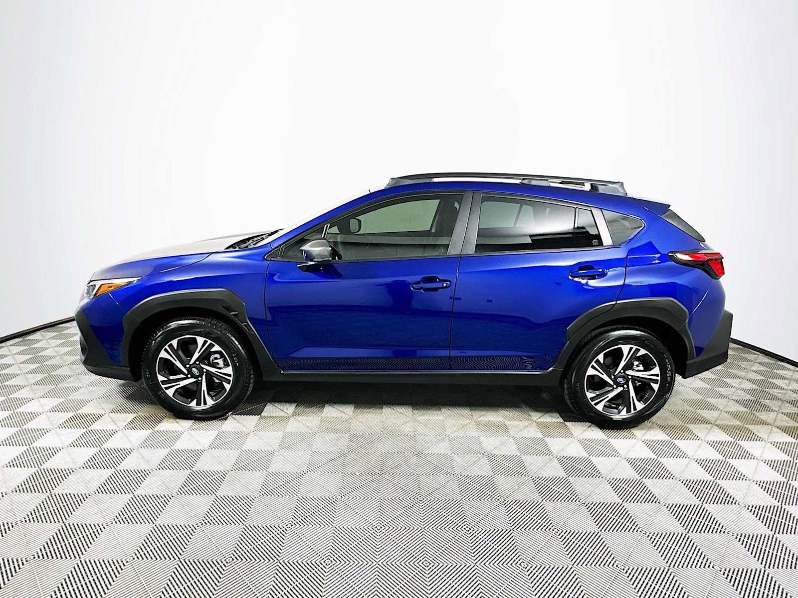 Certified 2024 Subaru Crosstrek 2.0i Premium AWD/4WD image 4