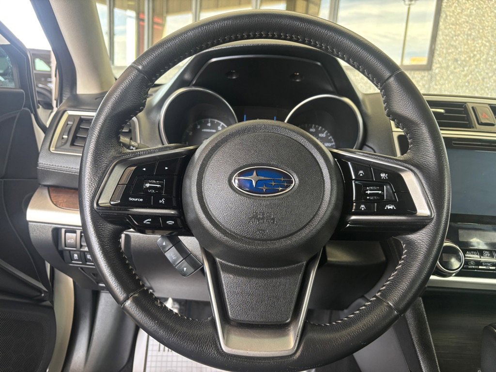 Used 2019 Subaru Outback 2.5i Limited w/ Popular Package #2 AWD/4WD image 8