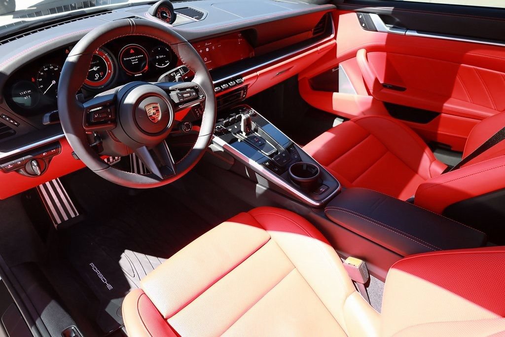 Used 2025 Porsche 911 Turbo AWD/4WD image 11