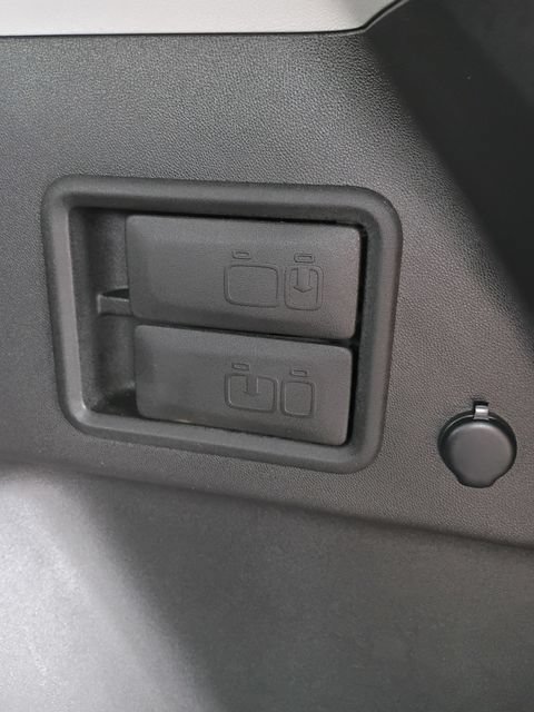 Used 2024 GMC Terrain SLT w/ Elevation Edition AWD/4WD image 45