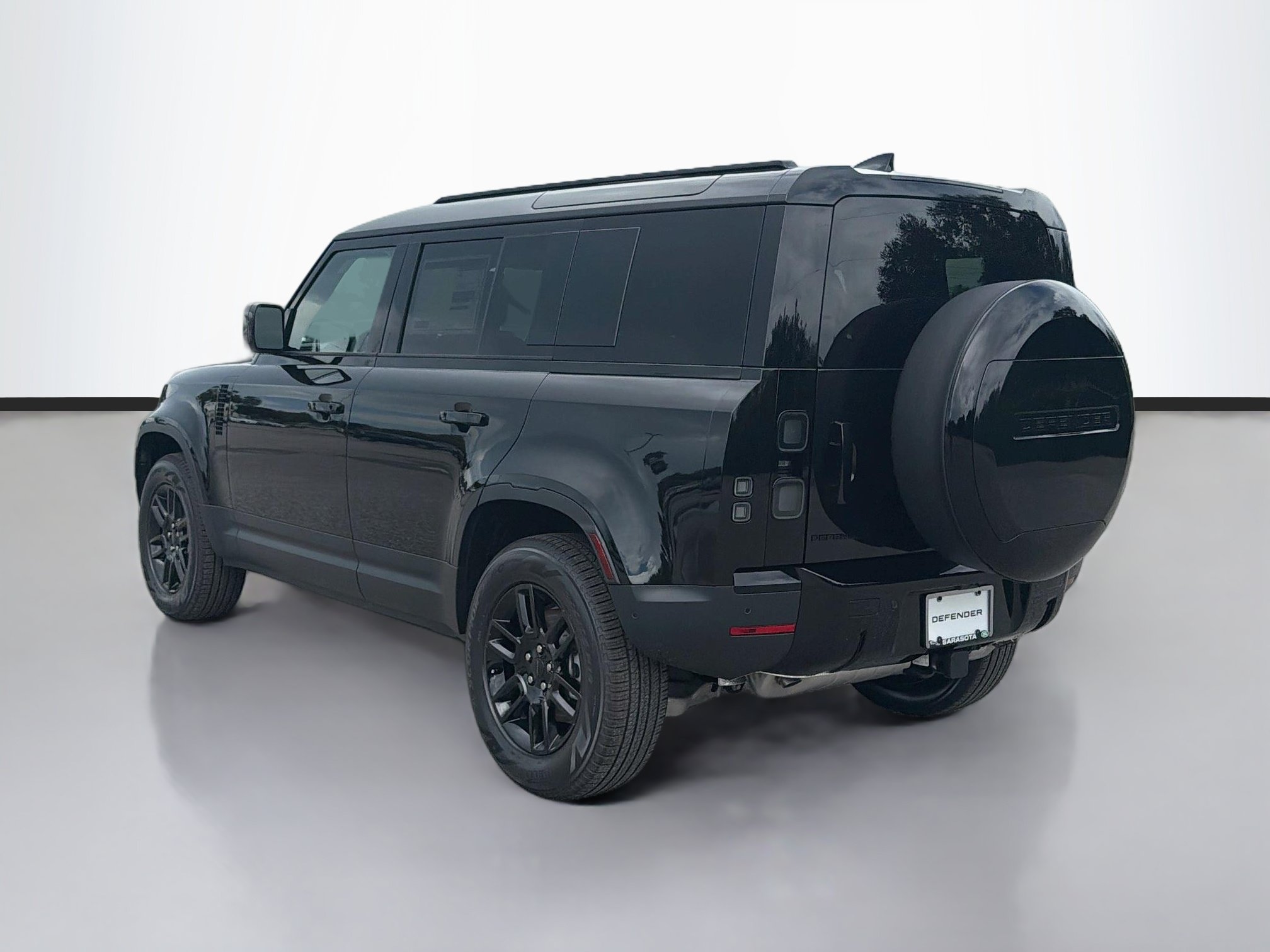 New 2026 Land Rover Defender 110 S AWD/4WD image 3
