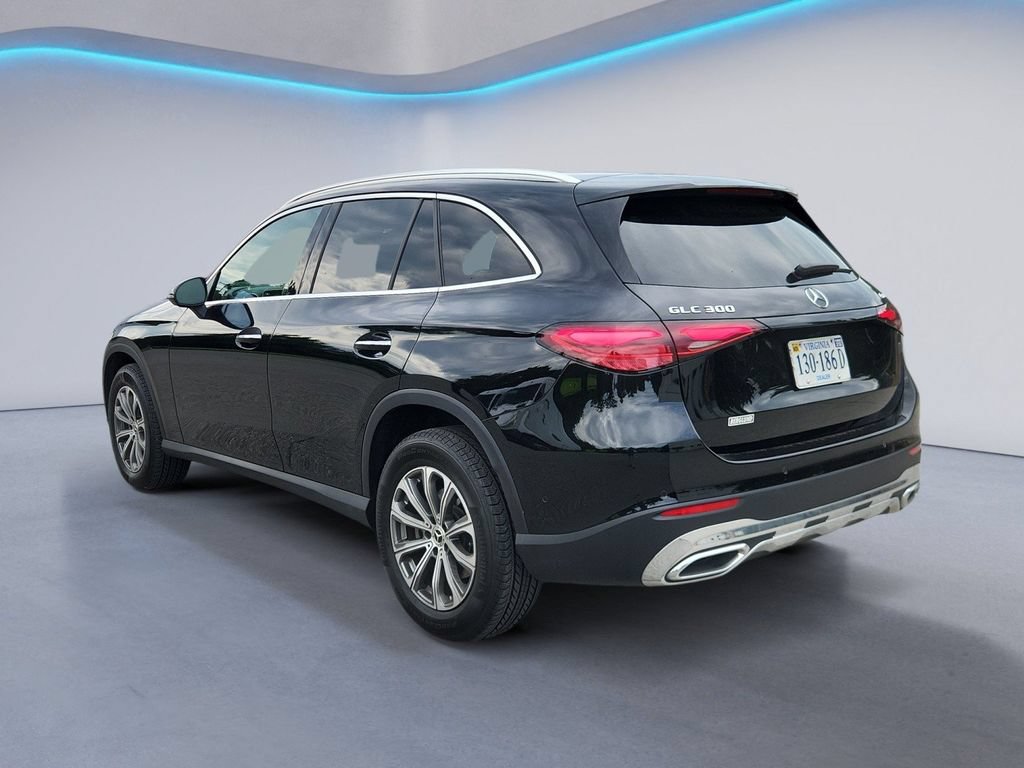 Certified 2025 Mercedes-Benz GLC 300 4MATIC image 5