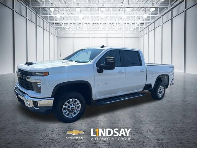 Used 2025 Chevrolet Silverado 2500 LT w/ Convenience Package AWD/4WD image 21
