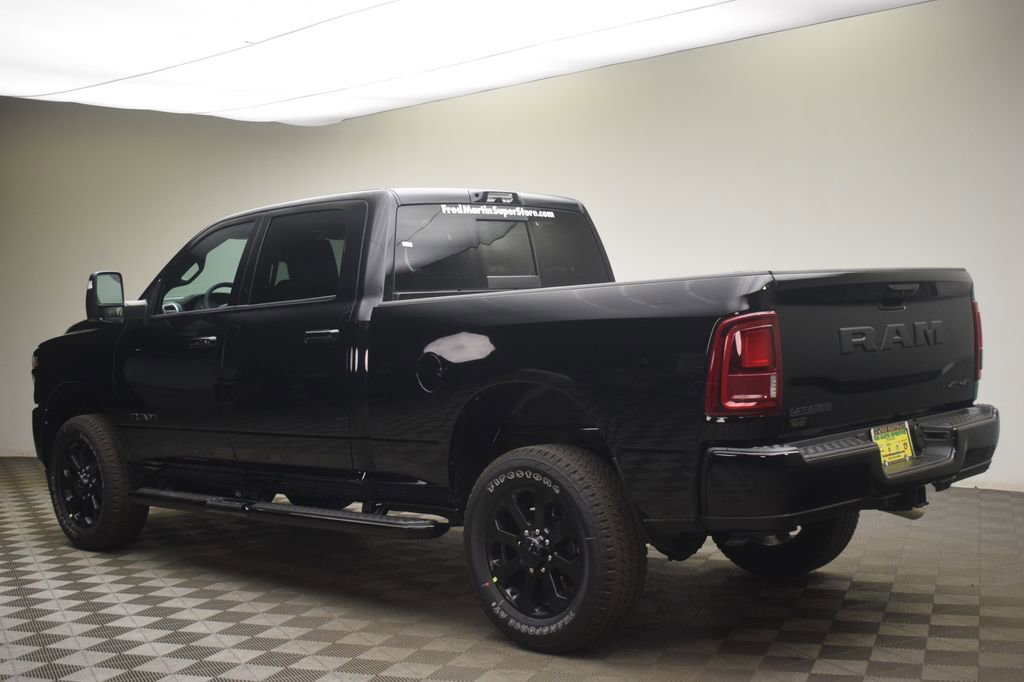 New 2026 RAM 2500 Laramie AWD/4WD image 15