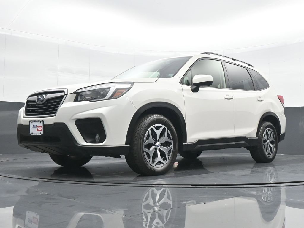 Used 2021 Subaru Forester Premium image 17