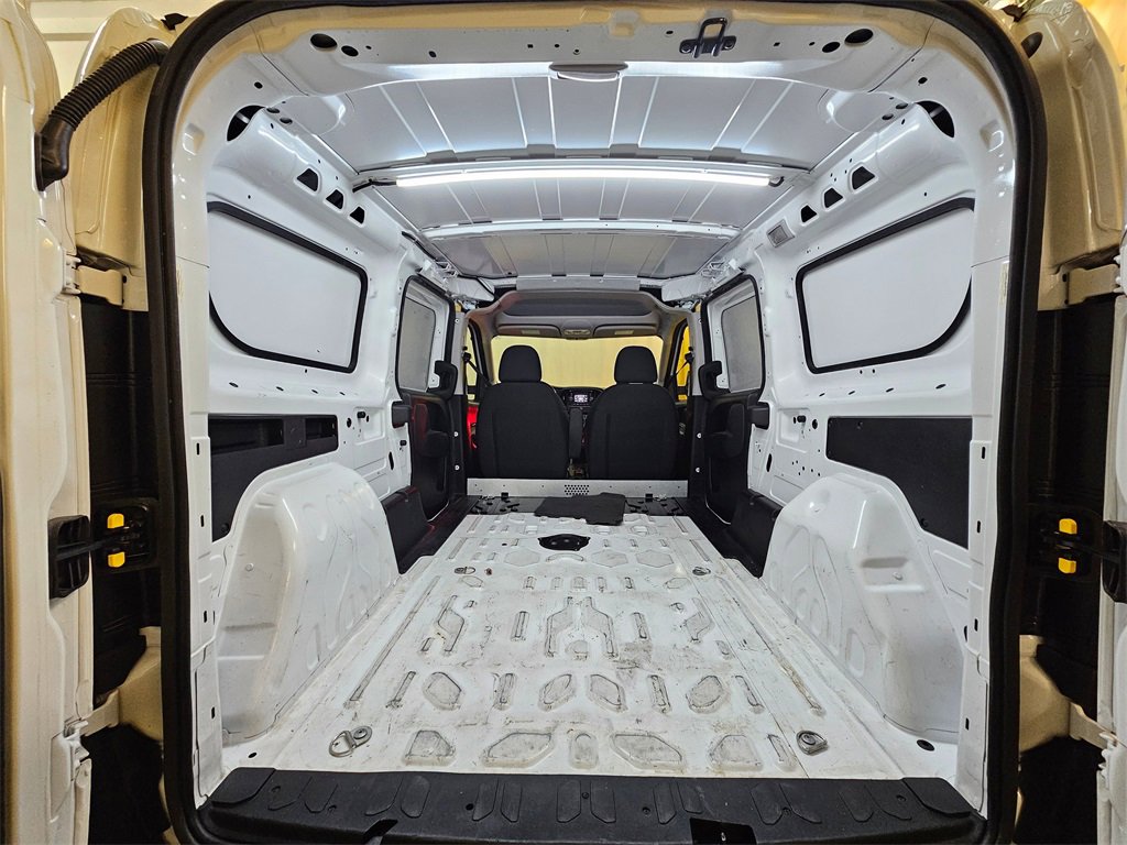 Used 2021 RAM ProMaster City Tradesman image 16