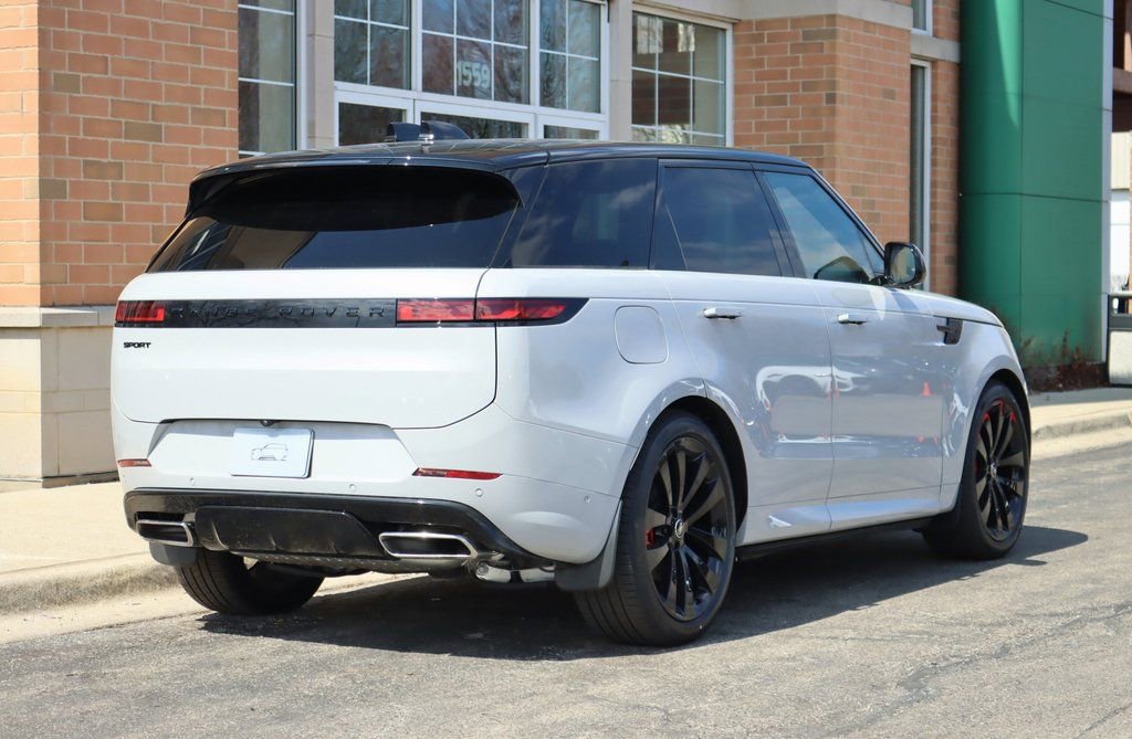 Used 2025 Land Rover Range Rover Sport Dynamic SE AWD/4WD image 7