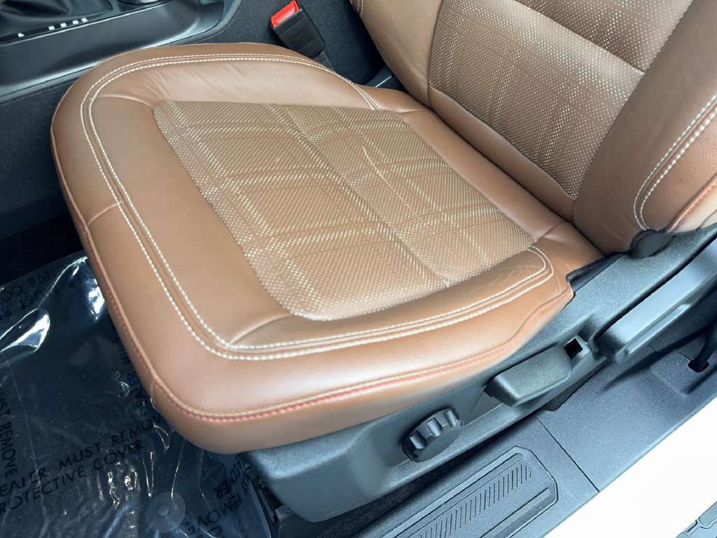 Used 2024 Ford Bronco Heritage Edition AWD/4WD image 30