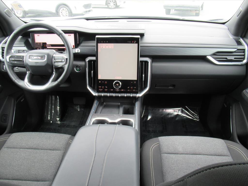 Used 2025 GMC Acadia Elevation image 11