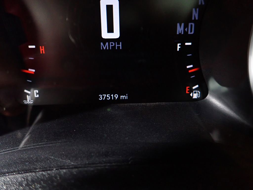 Used 2018 Dodge Challenger GT image 29