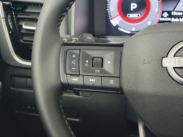 Used 2026 Nissan Rogue SL AWD/4WD image 27