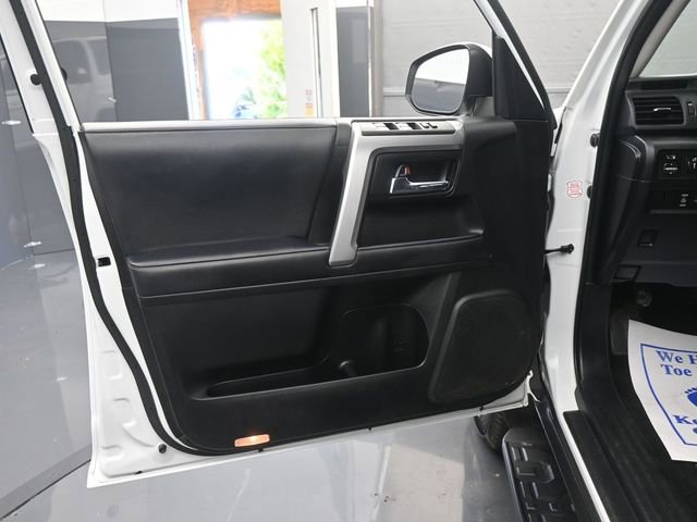 Used 2024 Toyota 4Runner SR5 image 10