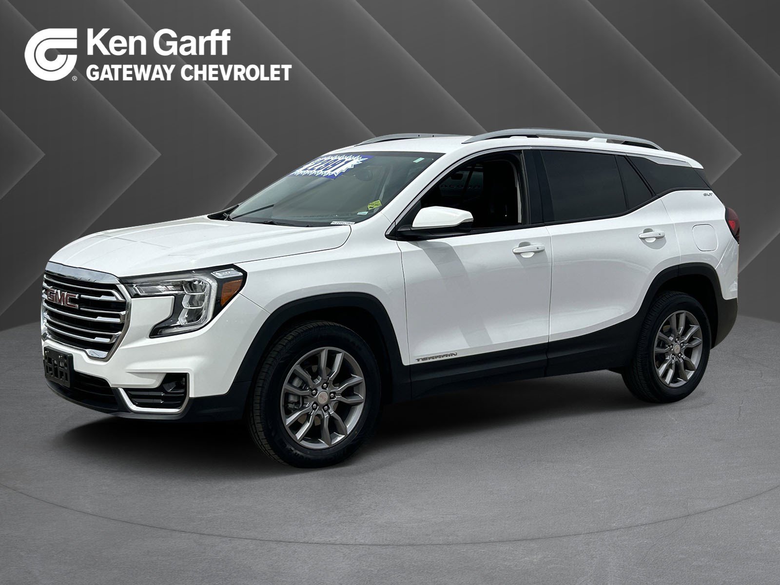 Certified 2024 GMC Terrain SLT AWD/4WD image 1