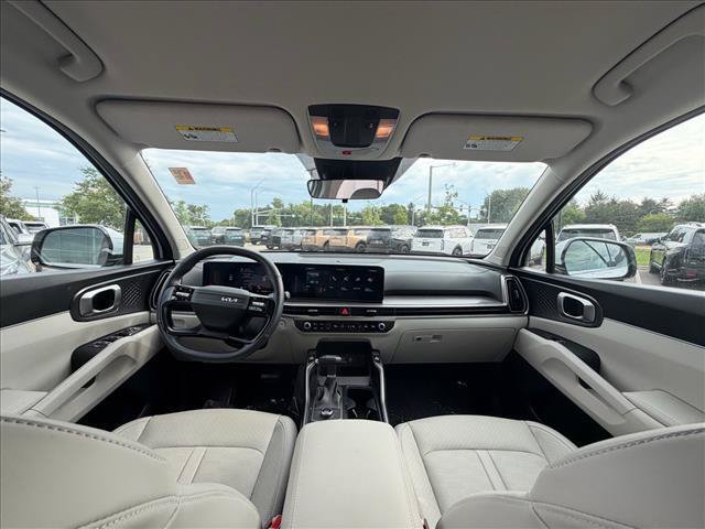 Used 2026 Kia Sorento S AWD/4WD image 9