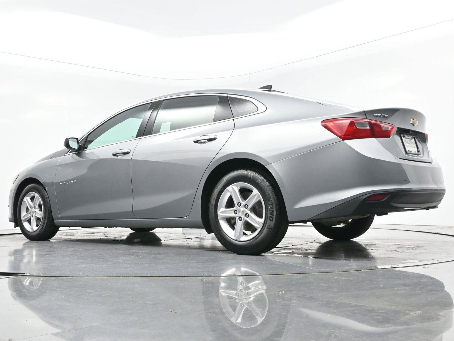 Used 2023 Chevrolet Malibu LS image 46