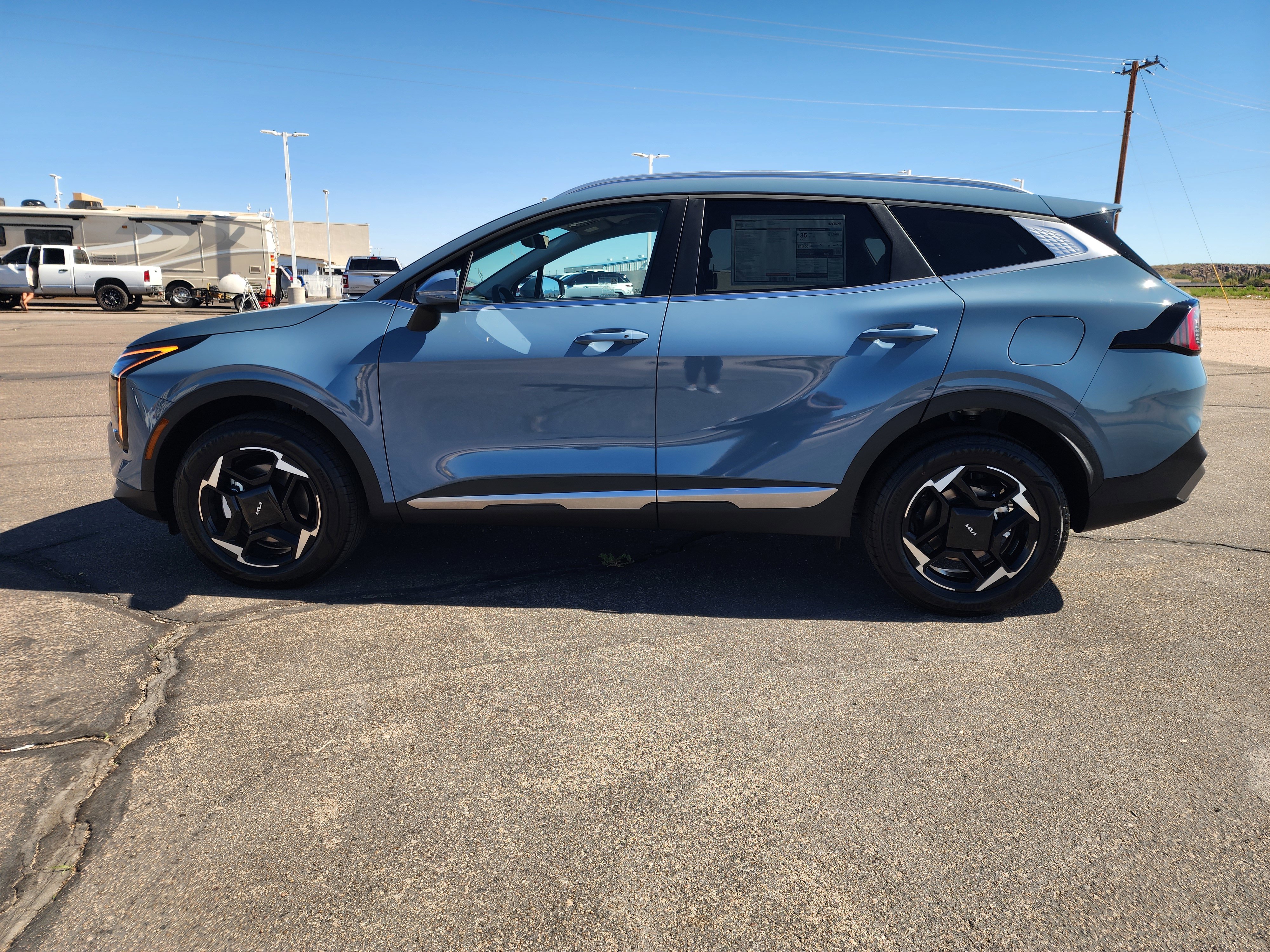 New 2026 Kia Sportage EX image 7