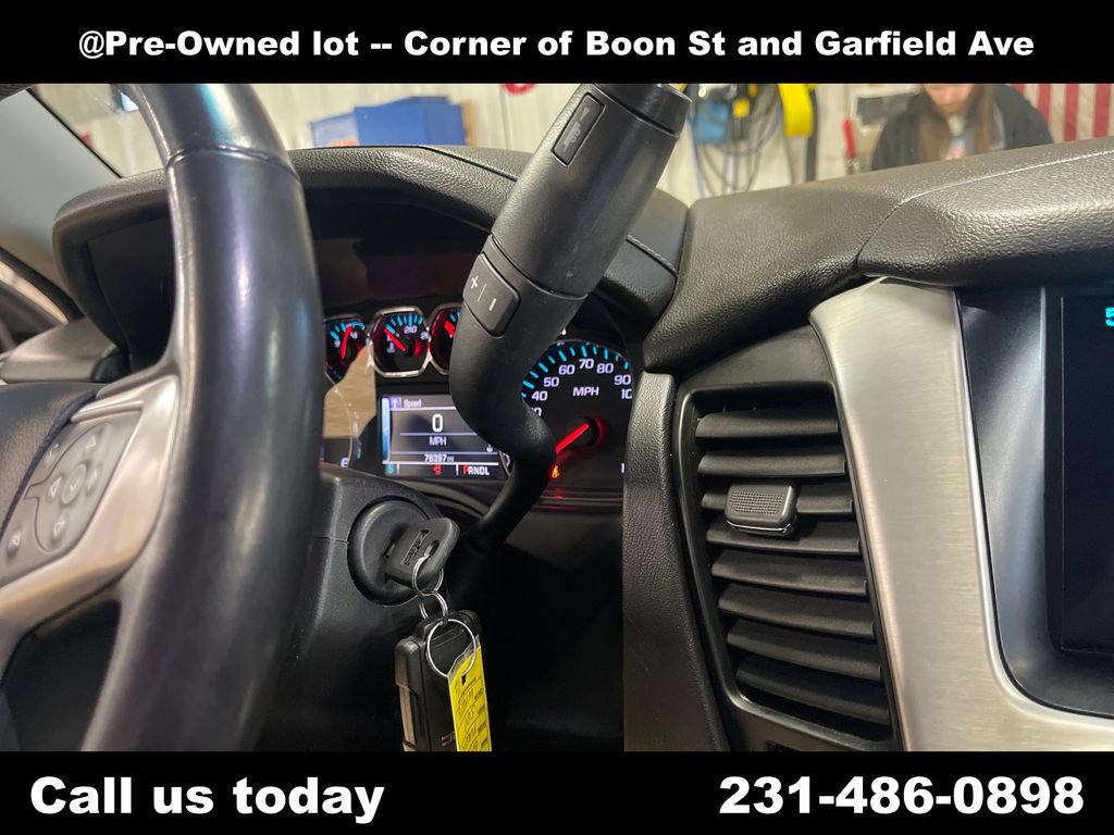 Used 2018 GMC Yukon SLE w/ SLE Value Package image 25