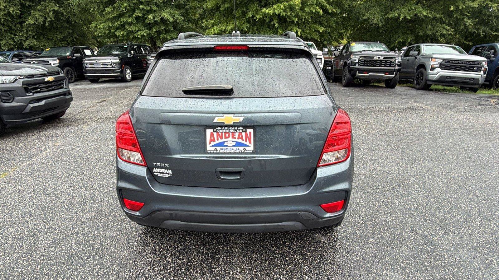 Used 2021 Chevrolet Trax LS w/ Tint and Cruise Package FWD image 9
