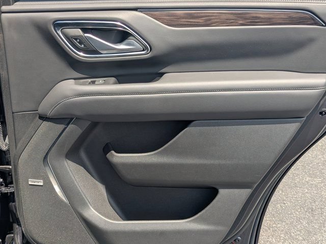 Used 2022 Chevrolet Tahoe LT AWD/4WD image 16