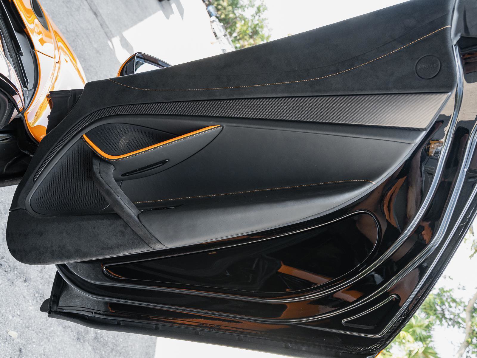 Used 2022 McLaren 720S Performance RWD image 44
