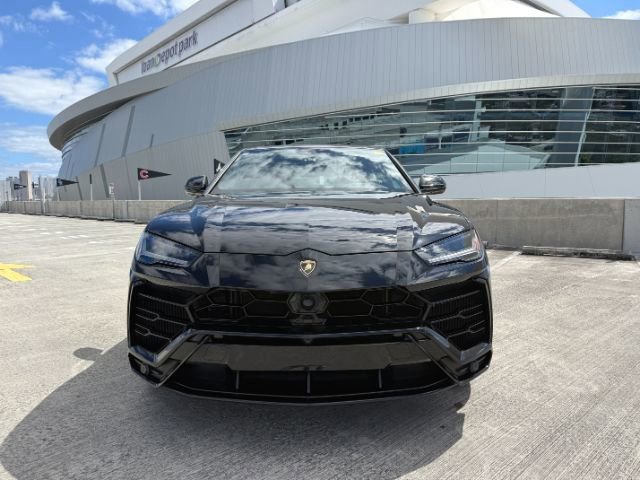 Used 2020 Lamborghini Urus image 10