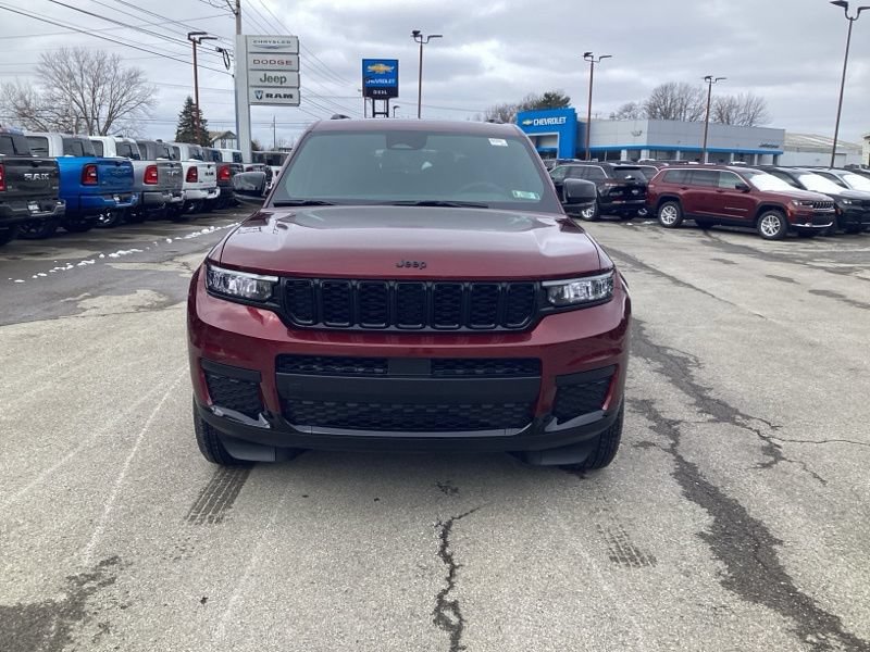 New 2025 Jeep Grand Cherokee L Altitude AWD/4WD image 2