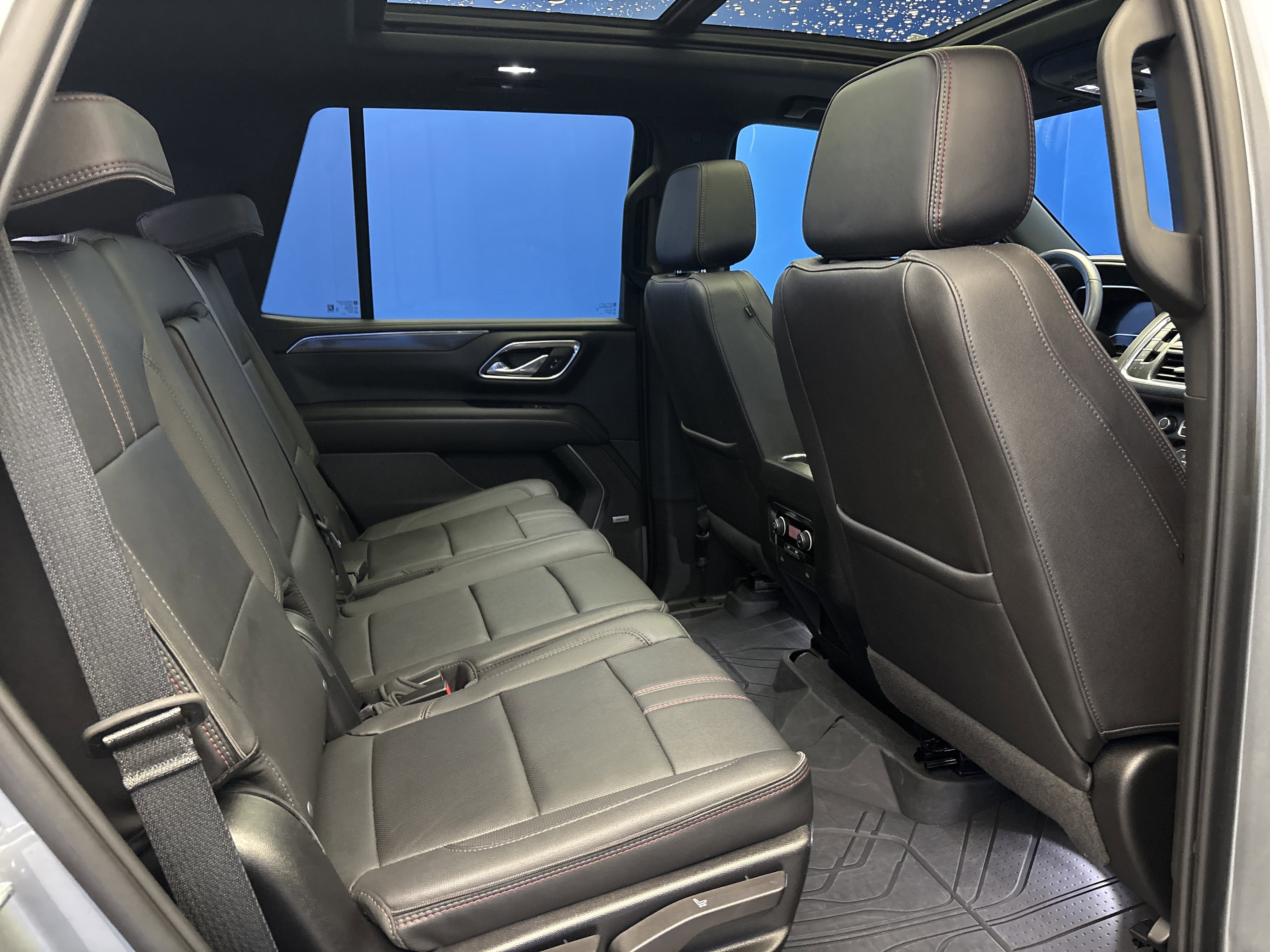 Used 2023 Chevrolet Tahoe RST image 27