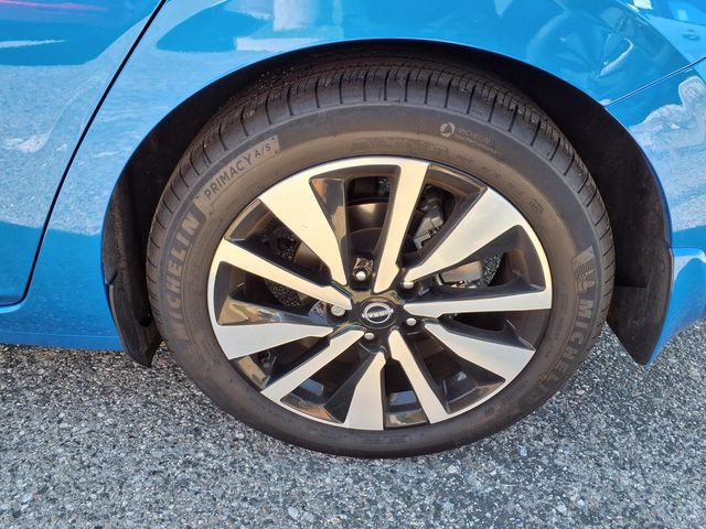Used 2025 Nissan Sentra SV w/ SV Premium Package FWD image 20