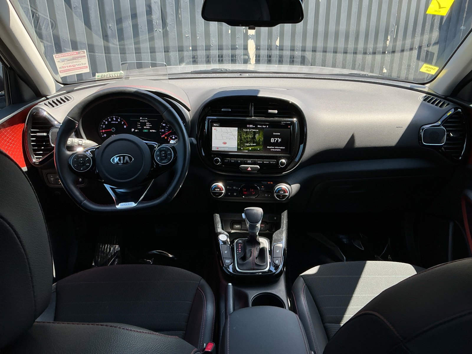 Used 2021 Kia Soul Turbo FWD image 17