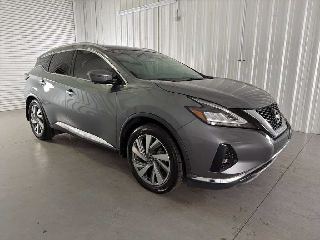Used 2020 Nissan Murano SL w/ Moonroof Package