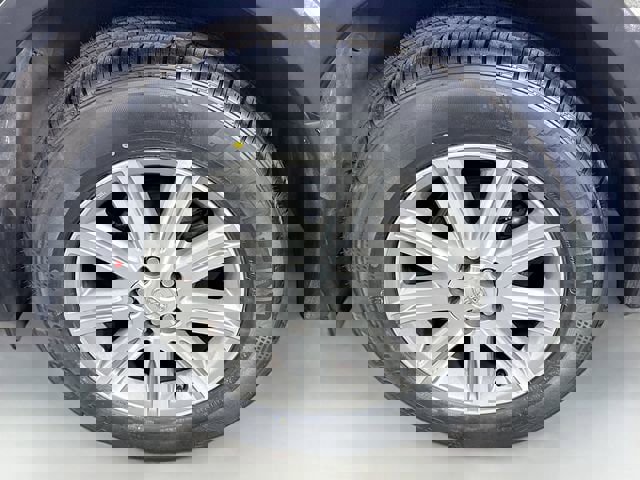 Used 2018 Toyota RAV4 XLE image 29