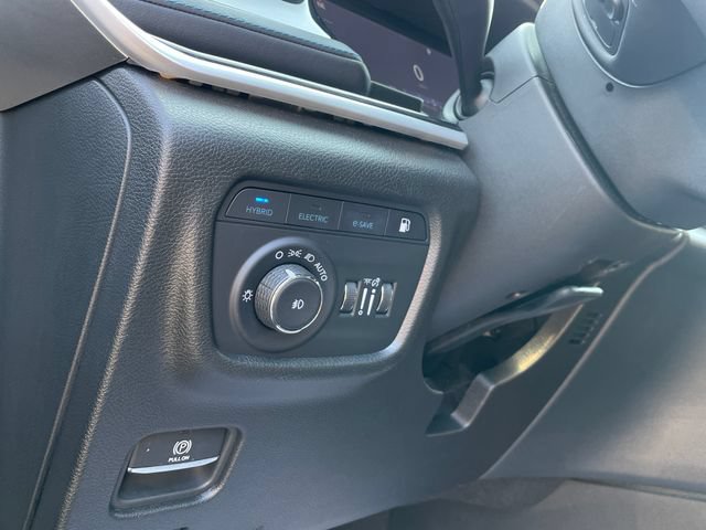 Used 2024 Jeep Grand Cherokee Trailhawk AWD/4WD image 60
