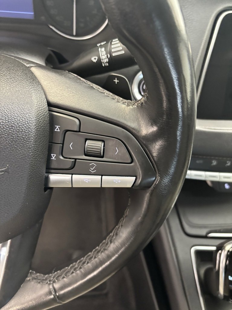 Certified 2022 Cadillac XT4 Luxury image 14