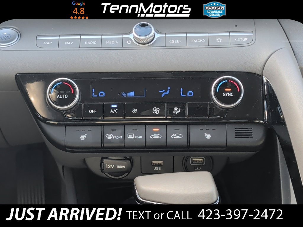 Used 2023 Hyundai Elantra SEL w/ Convenience Package FWD image 18