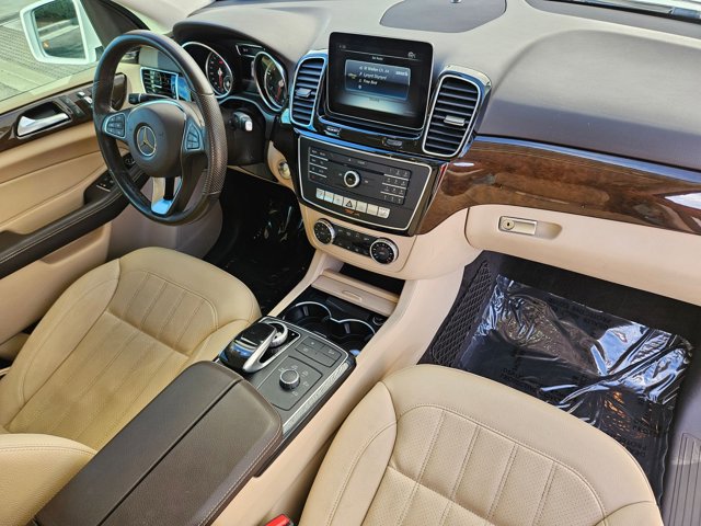 Used 2019 Mercedes-Benz GLE 400 4MATIC image 23