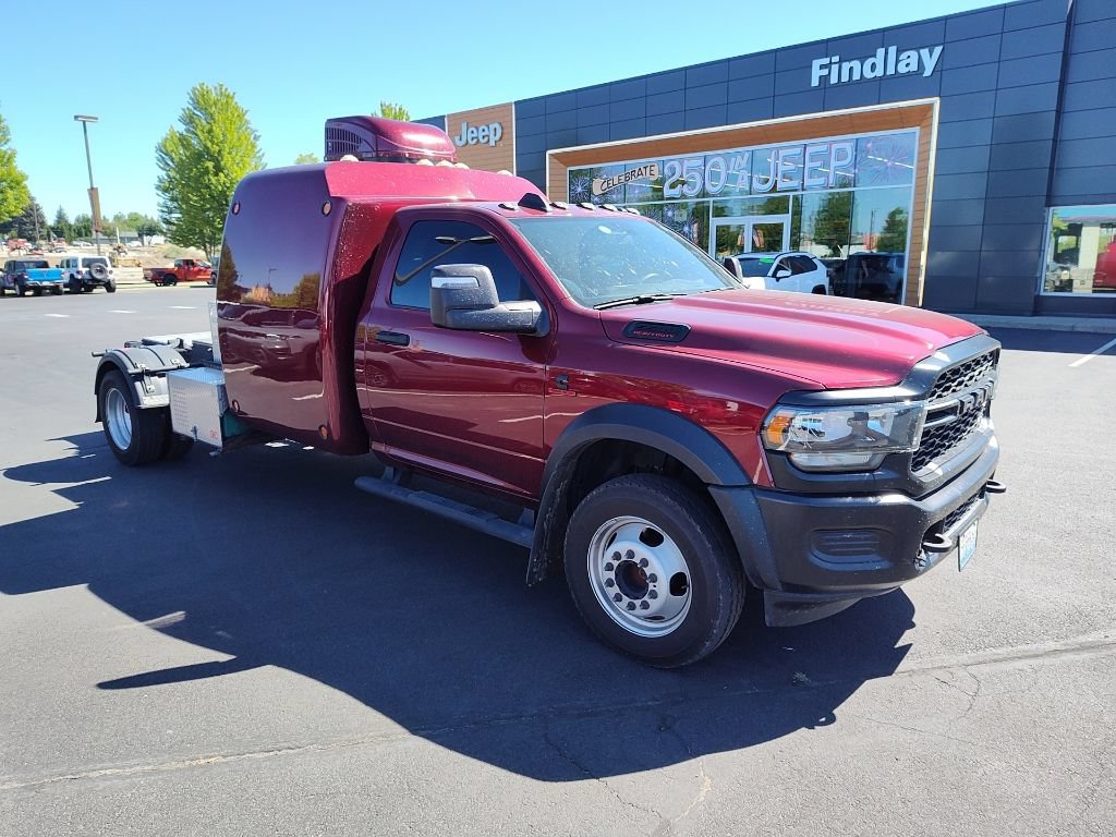 Used 2023 RAM 5500 Tradesman AWD/4WD image 2